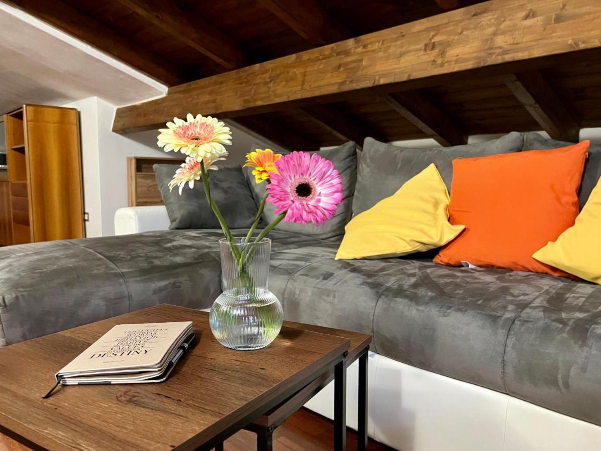 Golden Villa, Residenza Di Campagna Sassari Luaran gambar