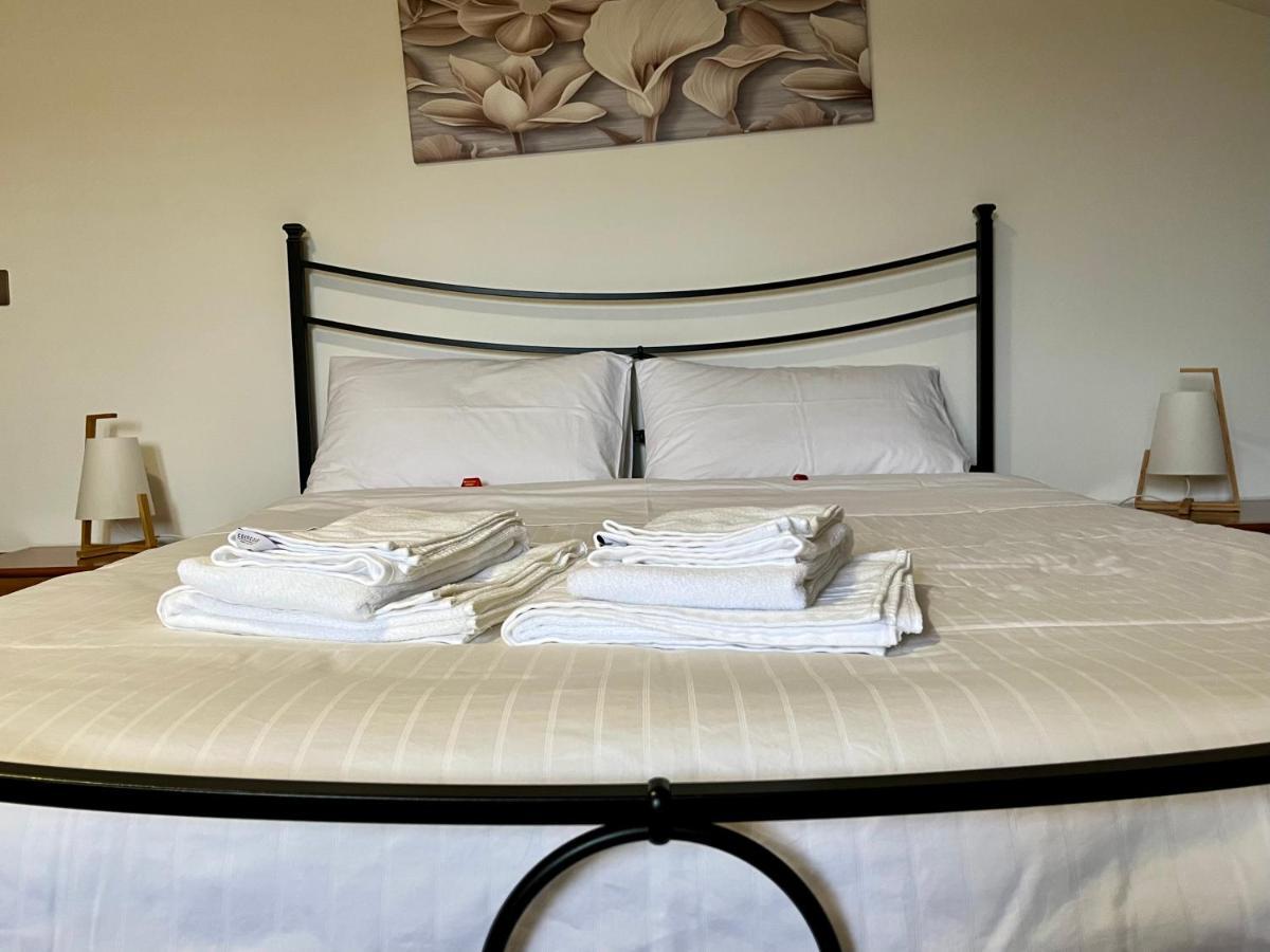 Golden Villa, Residenza Di Campagna Sassari Luaran gambar